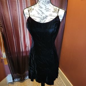 Vintage Jessica McClintock velvet prom dress